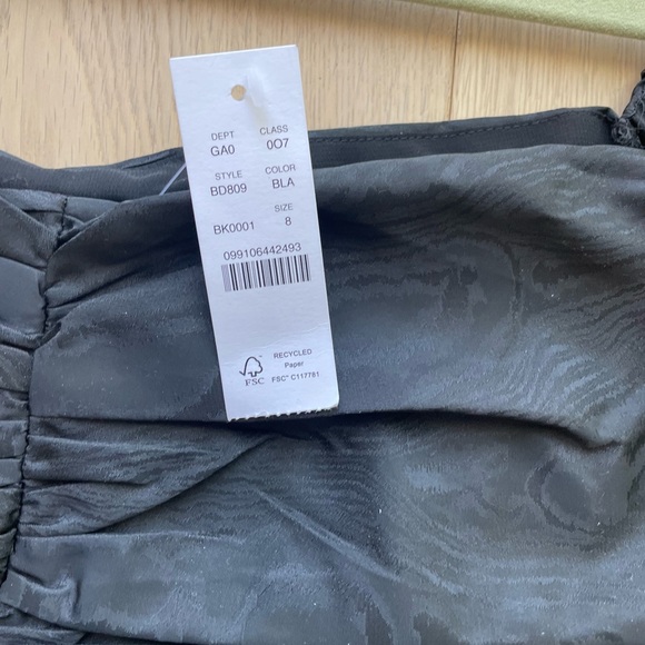 New black crop top from Jcrew. Never worn and the tag is still attached. - Picture 5 of 5